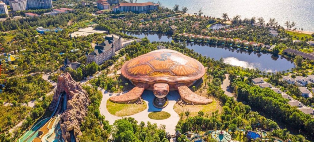 Arrival in Phu Quoc, VinWonders Theme Park & Grand World (MEALS L, D)