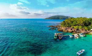 4 Days 3 Nights Phu Quoc Private Tour – VinWonders, Grand World, 3 Islands & Hon Thom Cable Car