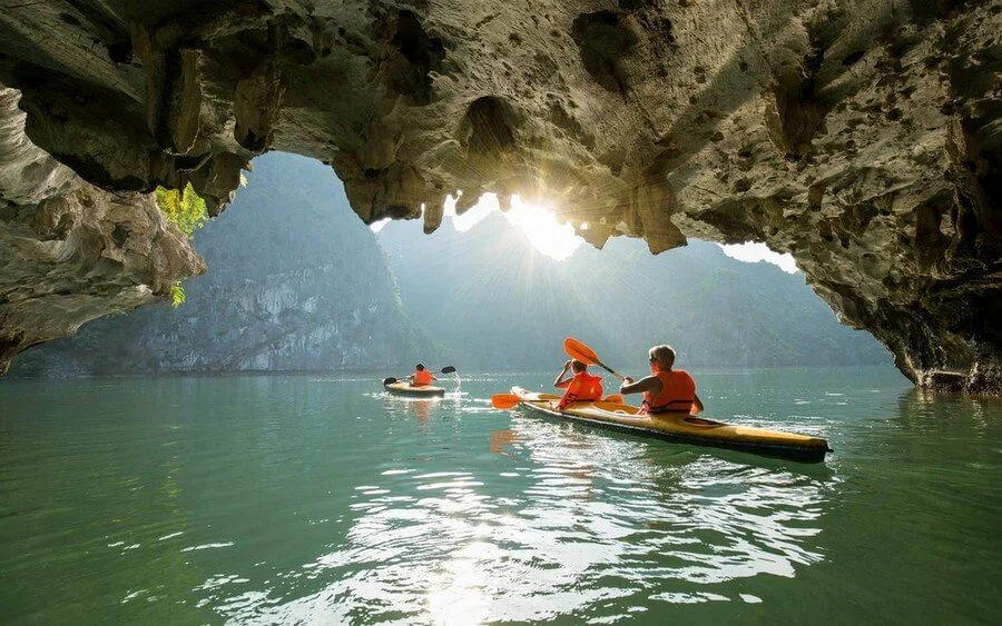 Ha Long Bay to Hanoi — Luon Cave & City Shopping (MEALS L, D)